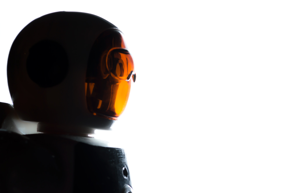 Ground Control to Major Tom (profile)