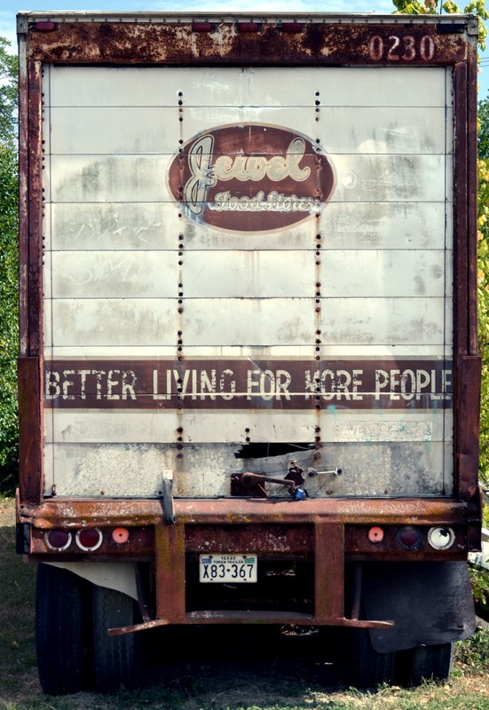 truck b