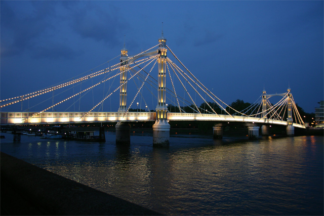 Battersea Bridge at Night