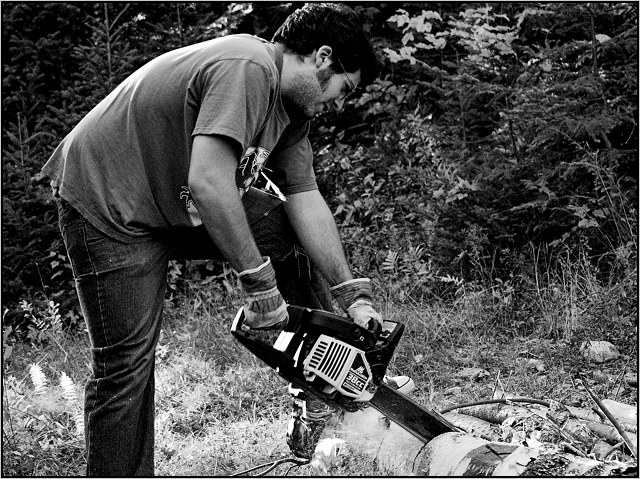 Chainsaw Buro