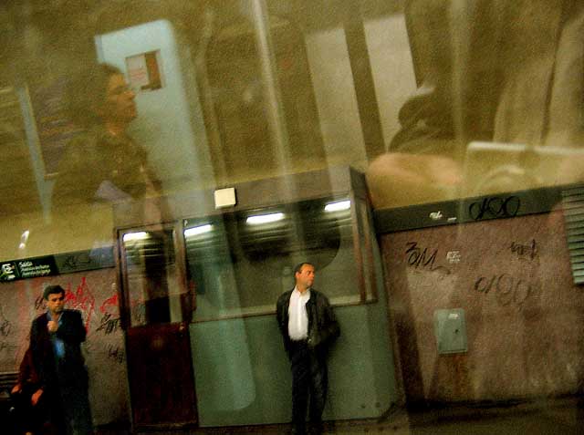 Waiting.jpg