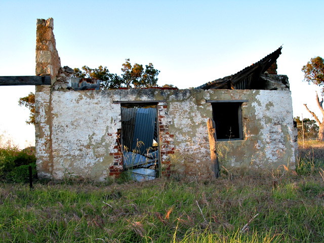 Early Settlers Hut - Perth