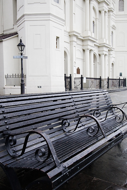 french_quarter_benches2.jpg