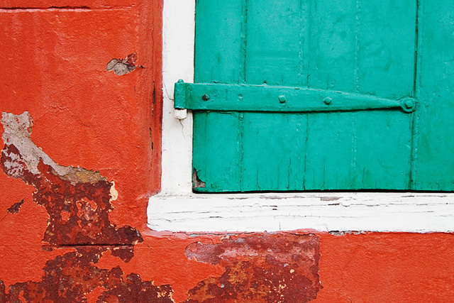 french_quarter_window1.jpg