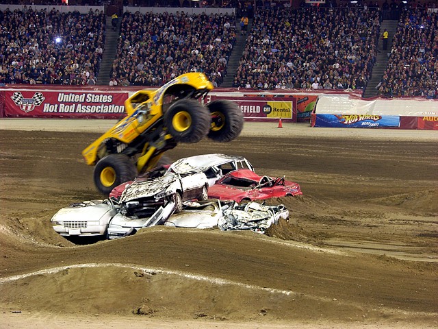 monstertruck3.jpg