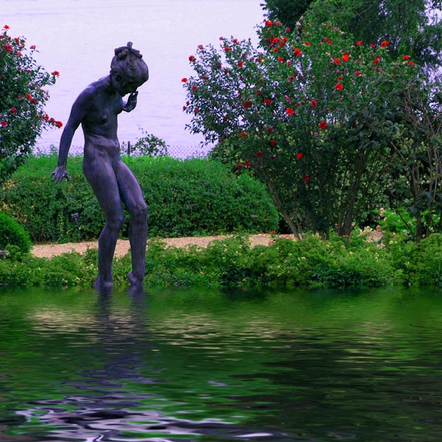 Dallas Arboretum Statue