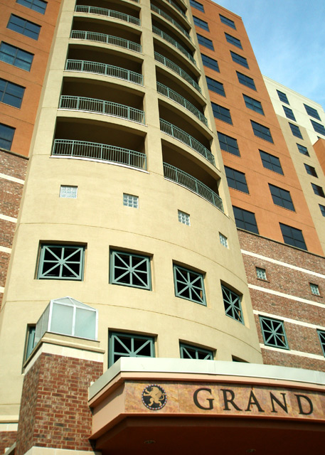 Grand Condos - Daytime
