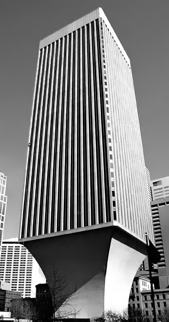 RainierTower.jpg