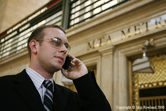 suit w/ cellphone