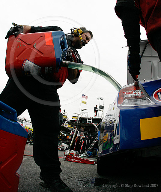 070504-NASCAR-at-RIR-_SRP7474-72dpi.jpg