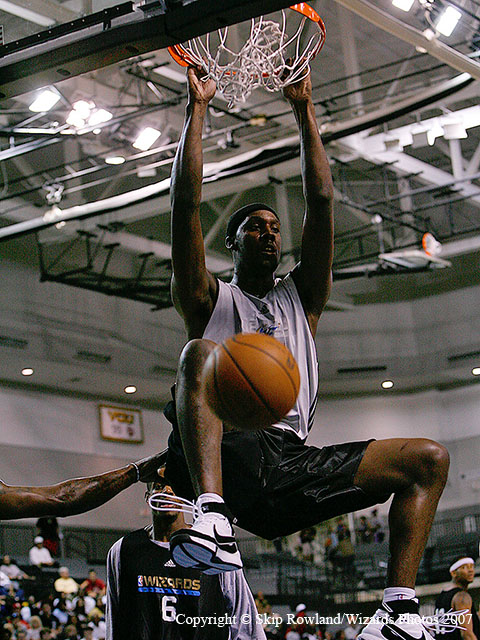 071016-Wizards-at-VCU-0358-websized-cr.jpg