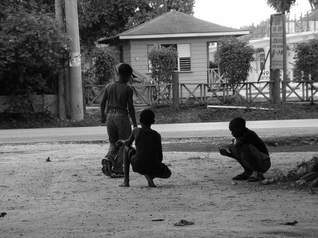 A simple game of marbles