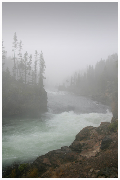 Upper Falls (yellowstone)