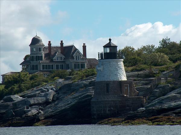 Castle Hill Light and Resort