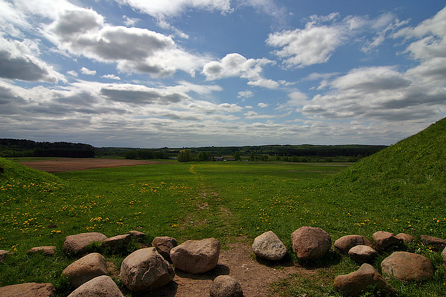 Castle Hills in Kernave