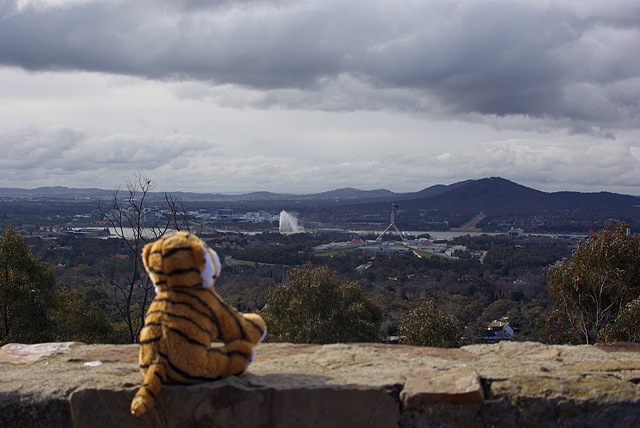 Perry overlooks Canberra