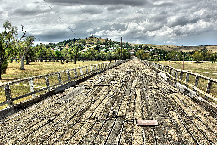 The Gundagai Bridge