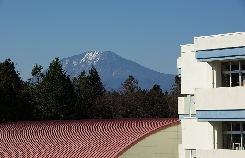 dec08-Mt Nantai