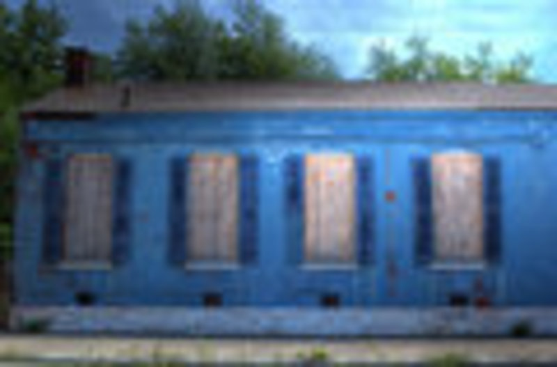 Colorful Decay