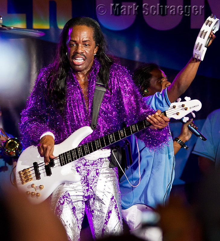 Earth Wind and Fire - Verdine White