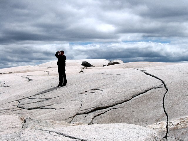 barren 