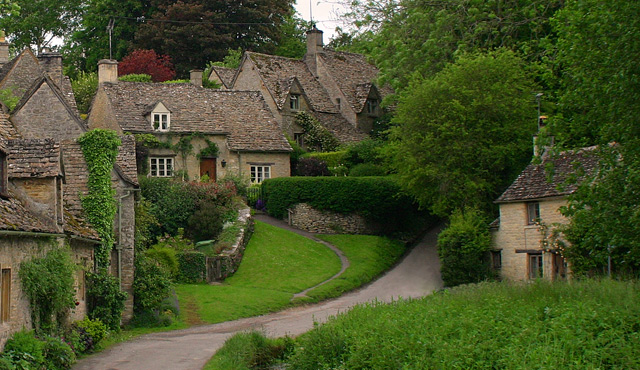 6-June-Biburycrop.jpg