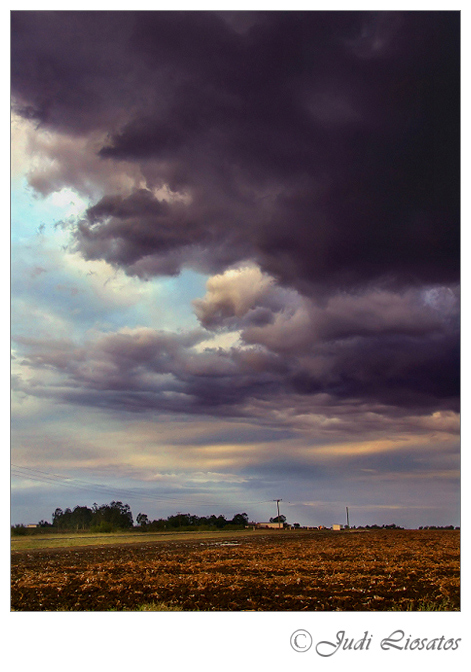 Overhead Storm