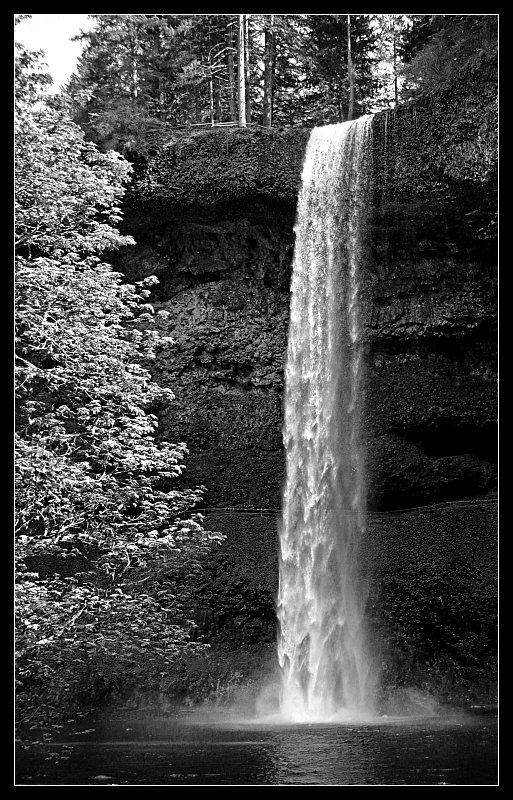 waterfall_800.jpg