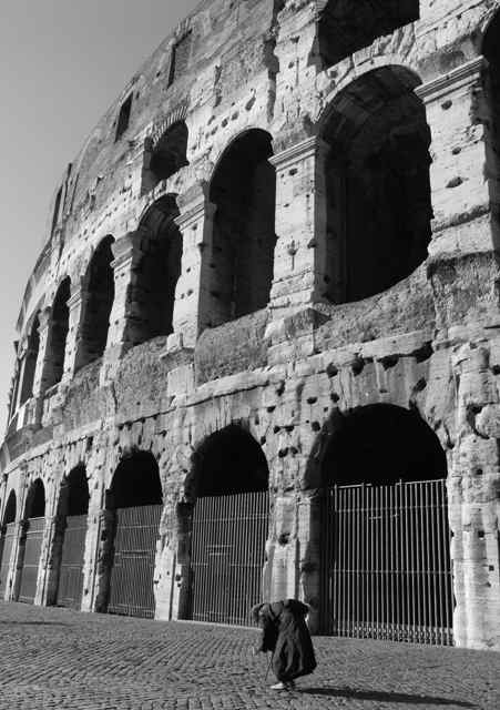 People - Beggar at Colosseum.jpg