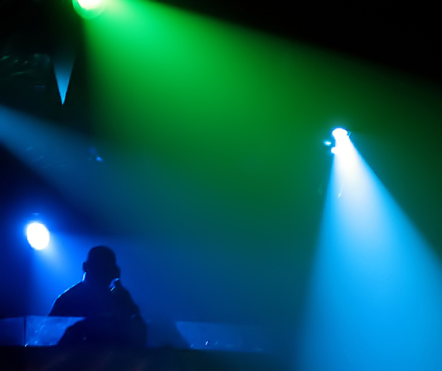 DJ