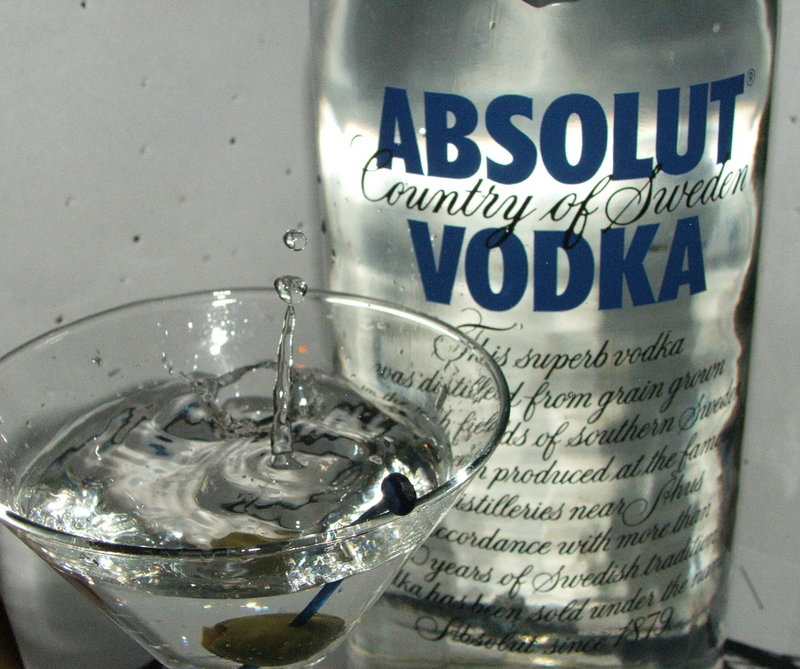 ABSOLUT CLOSE-UP I