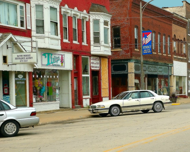 Momence - An Old Border town