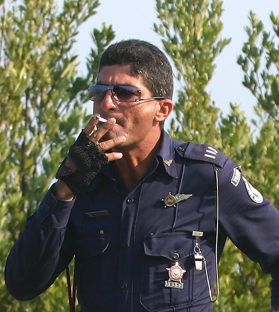 123_2374police2cropped640.jpg