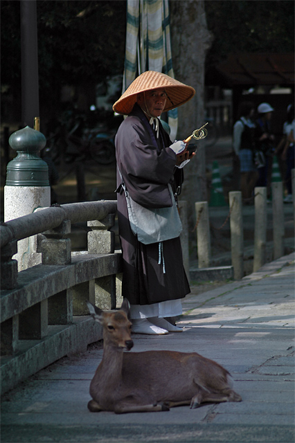 Nara-Monk.jpg