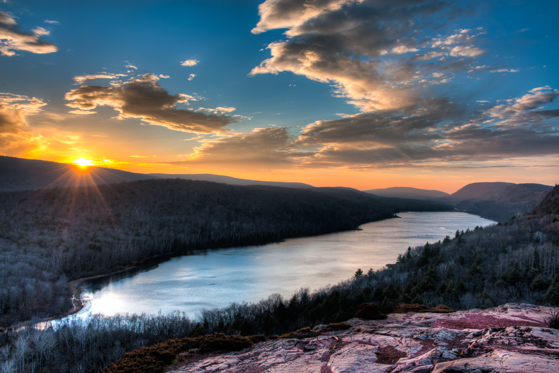 Lake of the Clouds - again