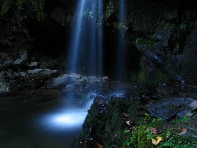 grotto falls1