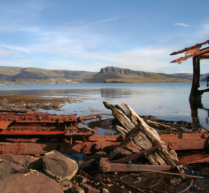 Hvalfjordur, Hvitarnes