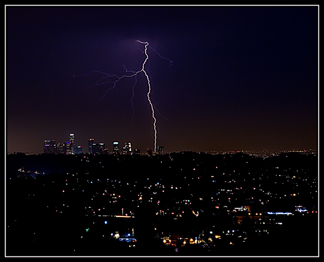 Lightning over Los Angeles 2