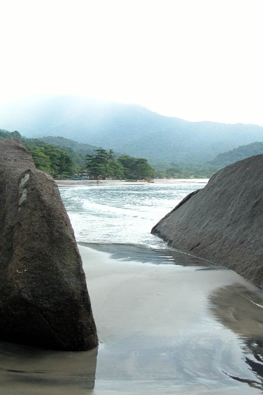 Castelhanos Beach