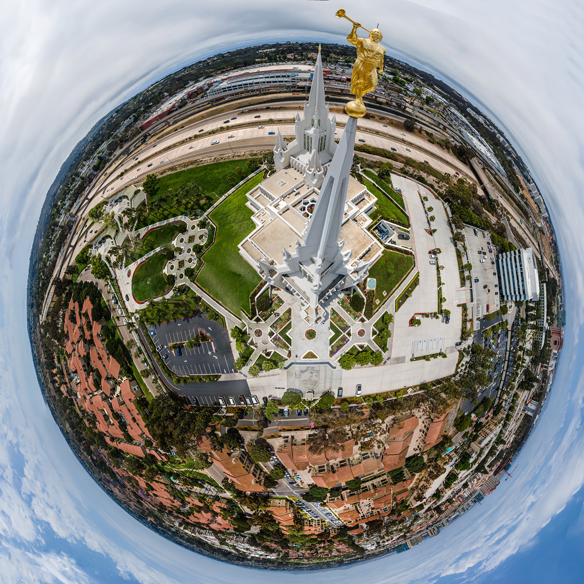 Mormon_Temple_spherica
