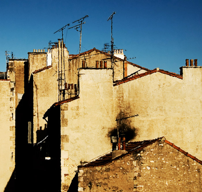 Walls, roofs, chimneys, antennas