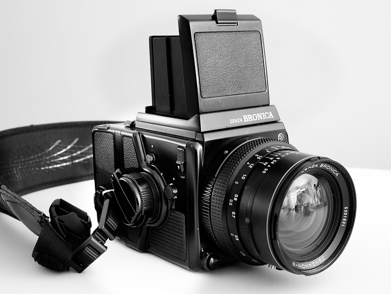 Bronica SQ-Ai