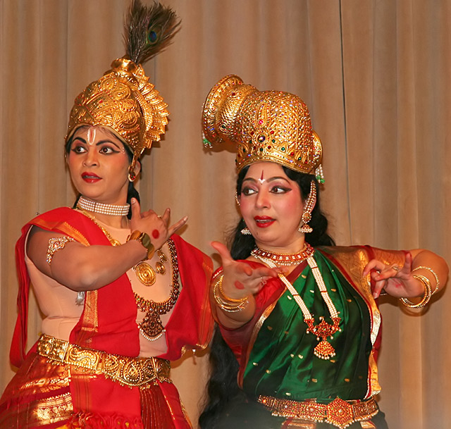 Lord Krishna and Radha dance