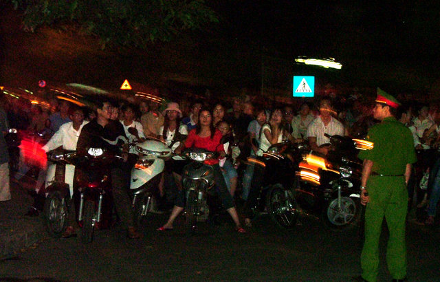 Holding up traffic