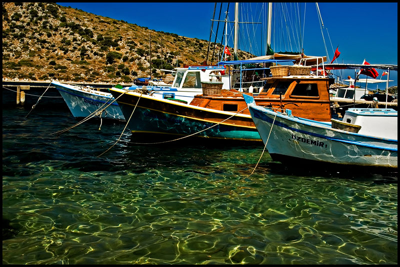 Gumusluk Port