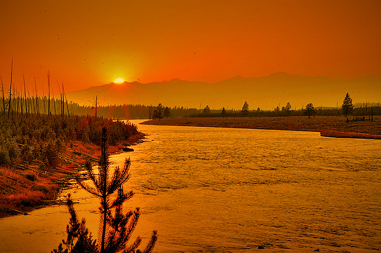 thndrdrag-yellowstone.jpg