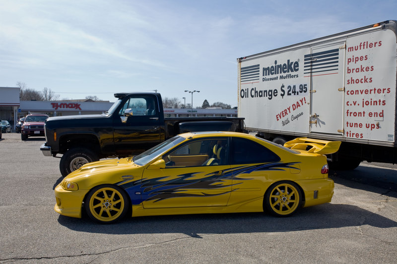 IMG_3542 yellow tuner.jpg