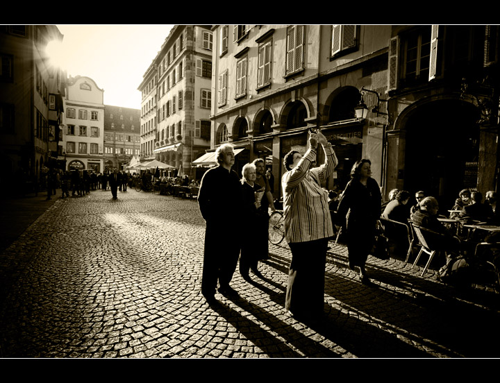 33.52 Tourists in Strasbourg