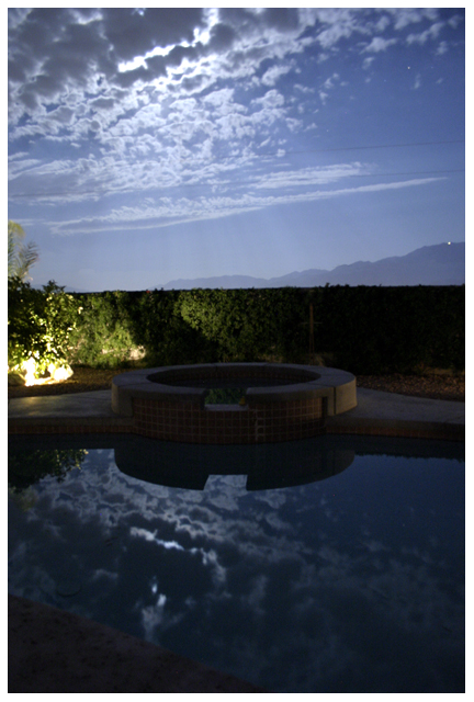 IMG_3865_small_whiteborder.jpg