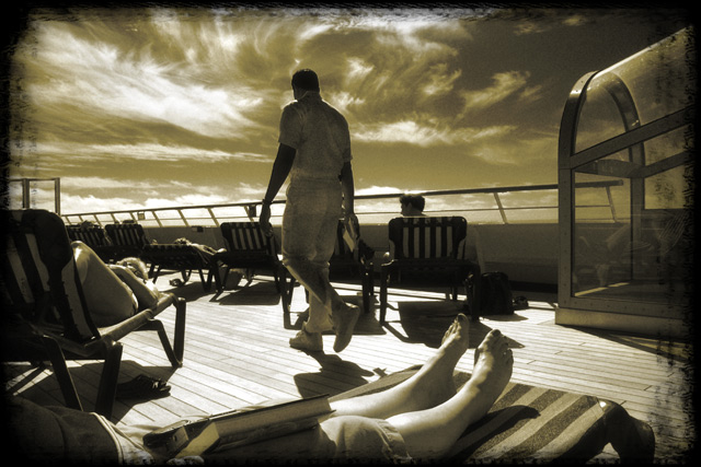 ShipDeck